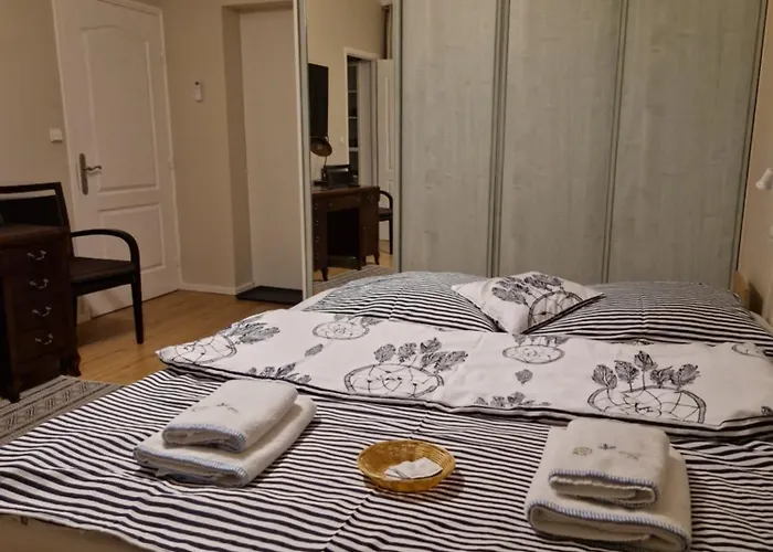 Проживание в семье Seaside